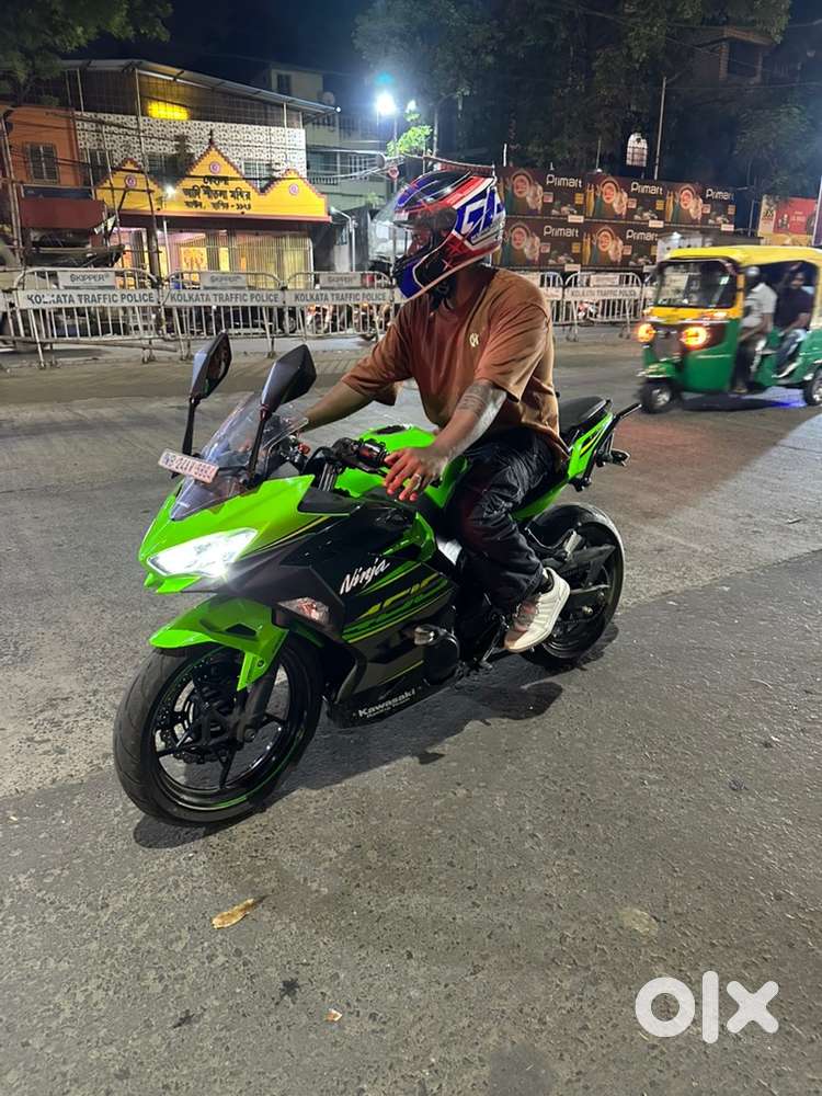 Kawasaki ninja 400 top notch condition