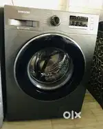 Samsung 4 yrs age, very good condition, DIGITAL INVERTER