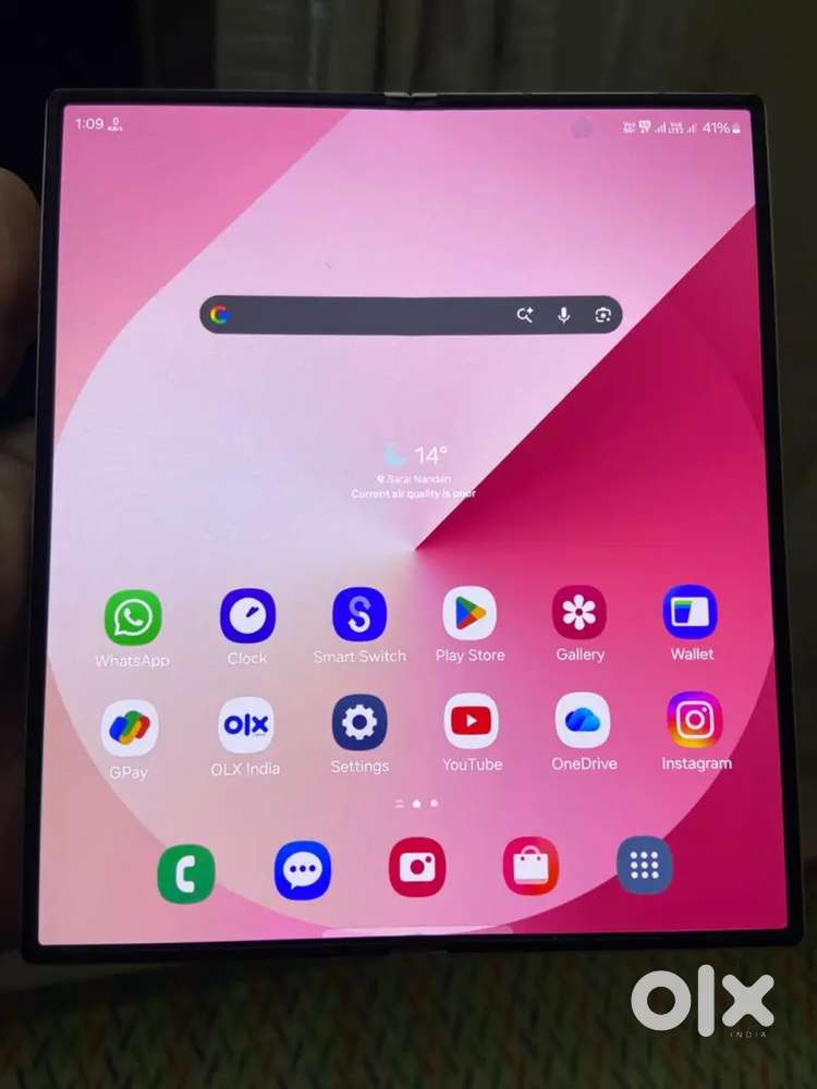 Samsung Galaxy Z fold6 256 Gb Not A Single Scratch Showroom Condition