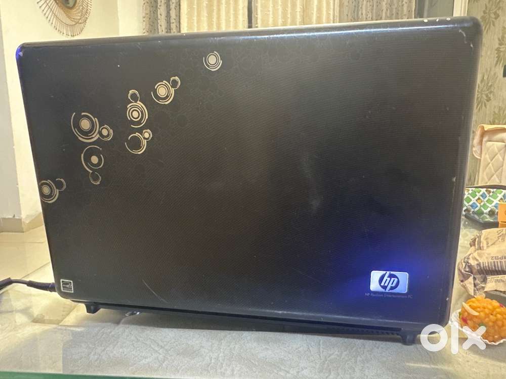 HP Pavilion DV62159TX i5 / 3GB/512GB