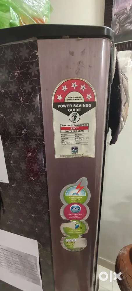 Best Condition 240 Liter Refrigerator