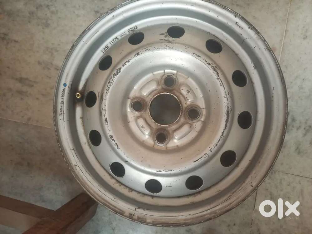 14 inch rim of swift dzire. only rim