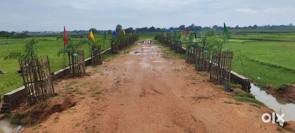 Facilities:-Road, electricity, Park, Mandir, fountain,dondary Wall