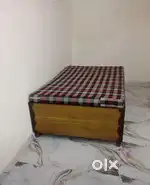 Diwan bed h with mattress h