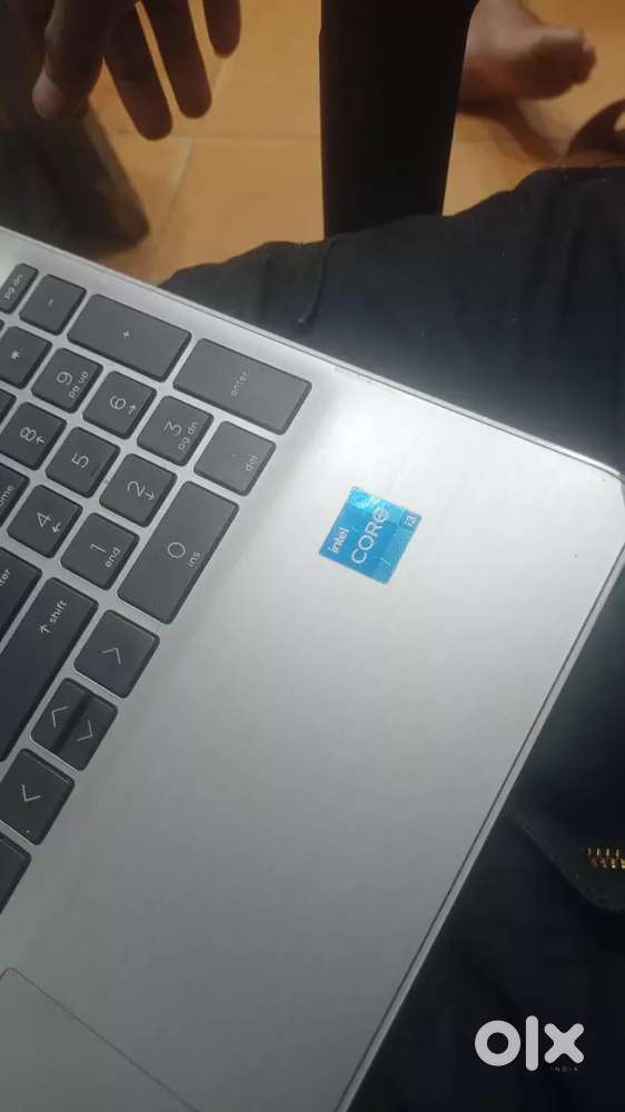 Hp laptop i3 8 gb ram 128 ssd good condition non refurbished