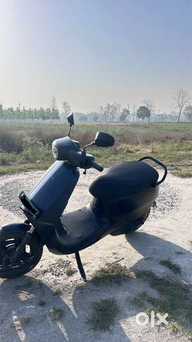 Ola S1 Air new condition only 8 month old