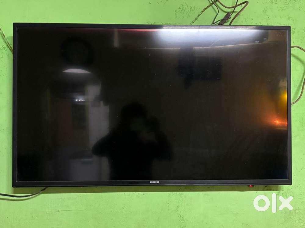Samsung 4K 43 inch tv