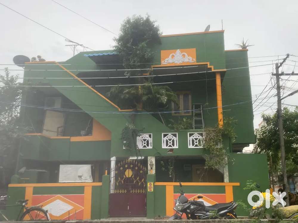 Fully furnished 2bhk house