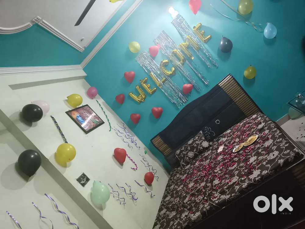 looking for only female flat partner