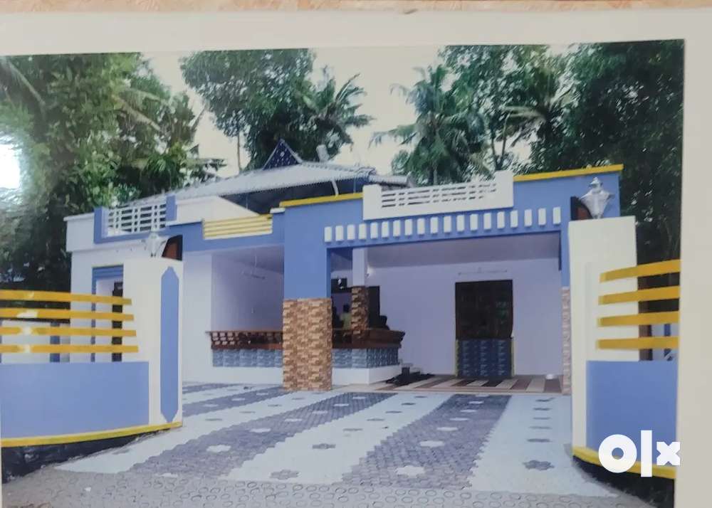 20 cents land with house (2300 sqft) for sale