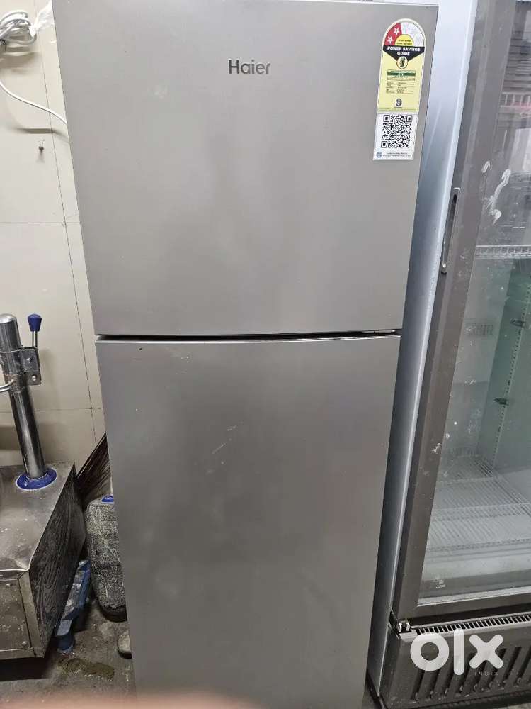 Haier 240L 2 Star Frost Free Top Mount Double Door Refrigerator