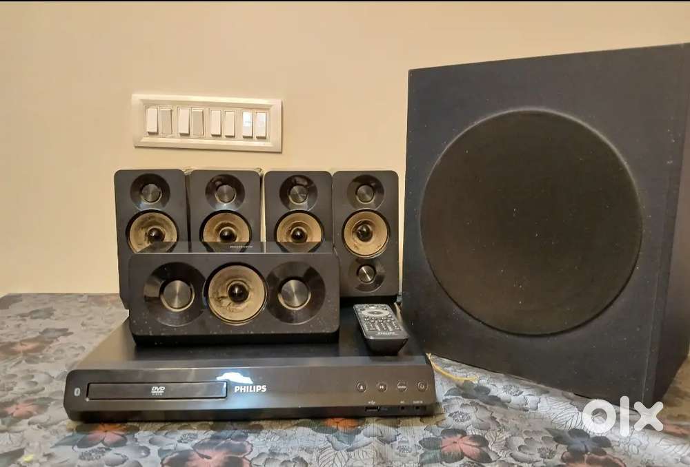 Philips HTD5520/94  5.1 Surround Sound  Full Set  Great Working