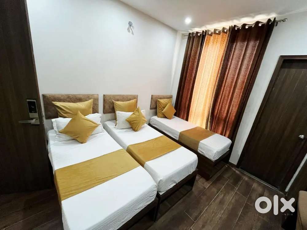 PG Near ThoughtWorks, International Tech Park, Lensekart, Minda, EMAAR