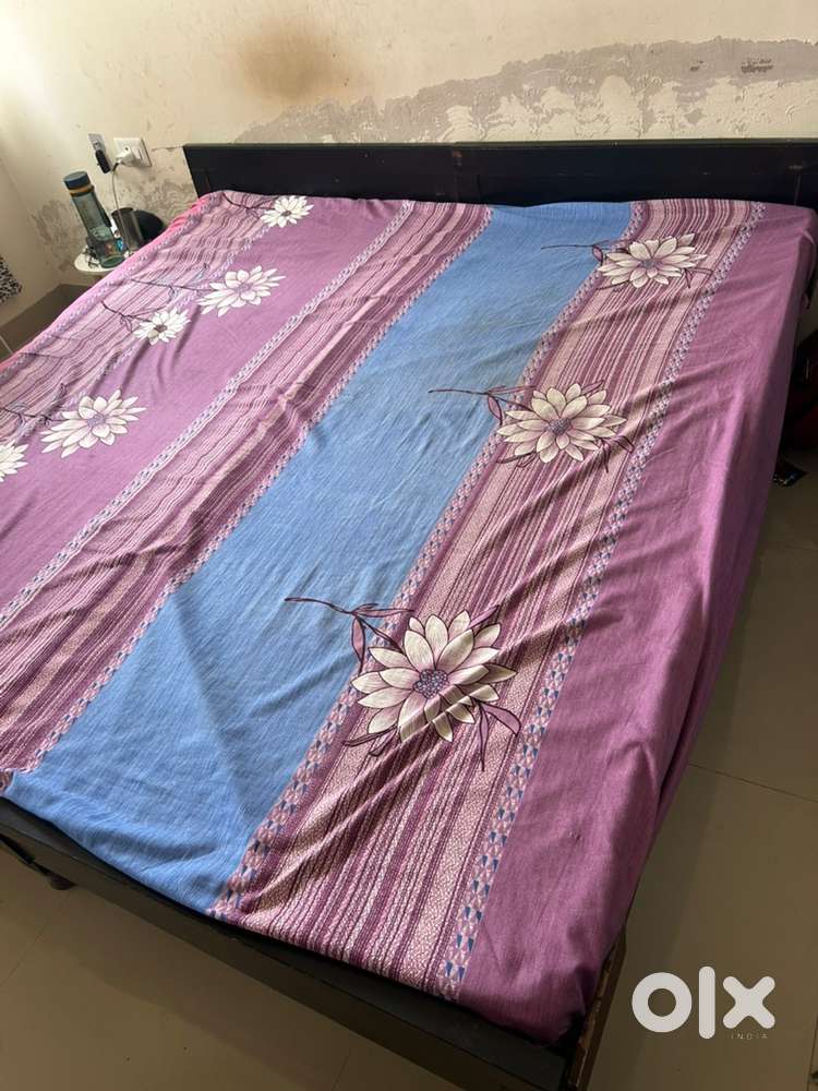 Double bed with mattress