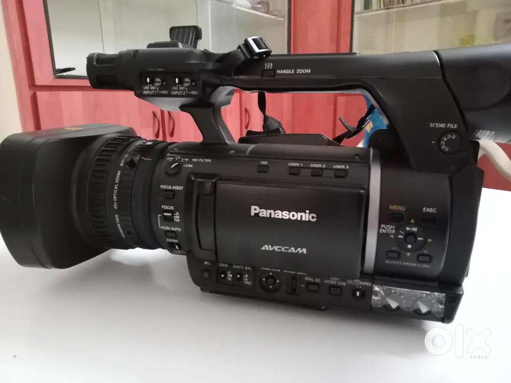 Panasonic AG AC 160 video camera
