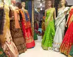 SAREE, SUITE PACKING FOR SOME CANDIDATES IN SHOPPING MALL APPLY NOW.