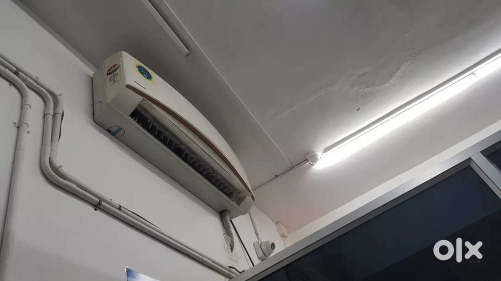 Panasonic 2 tonn 4 Star Inverter AC