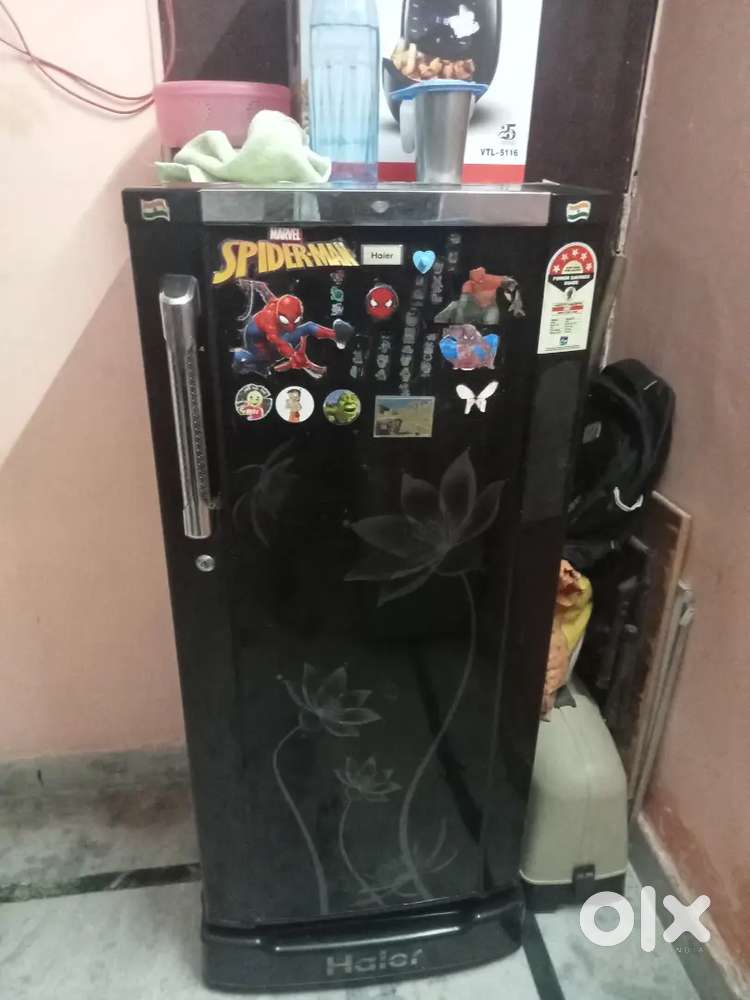 Sell fridge 165 ltr