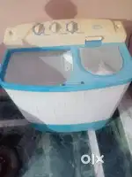 Onida Semi auto washing machine 3 star rating