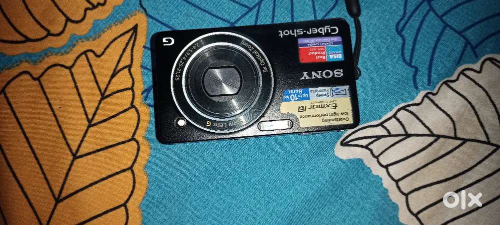 Digital camera x2, sony Cyber shot -black ,& Sony cyber shot slim-