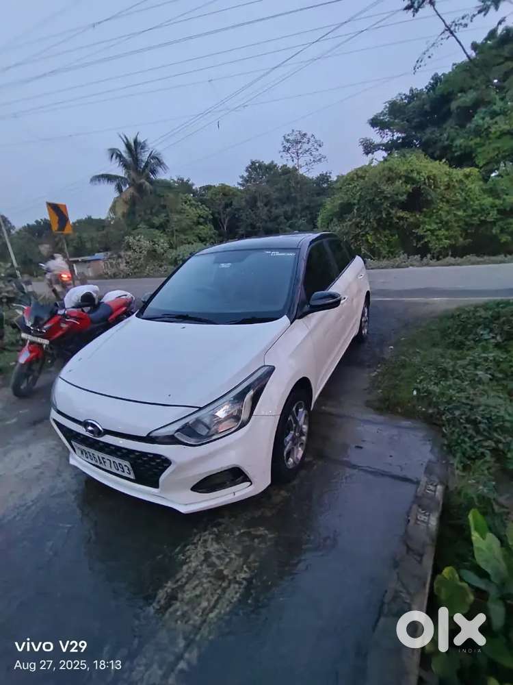 Hyundai i20 2019 Petrol 68700 Km Driven