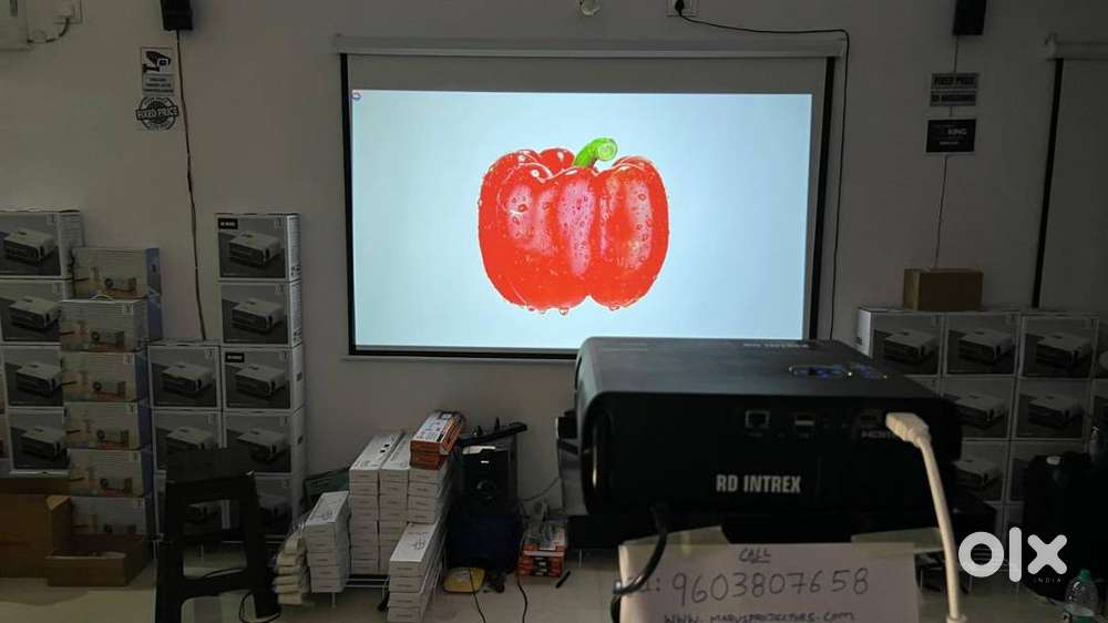 New Best quality 4K 3D projectors and screens wall tripod at wholesale