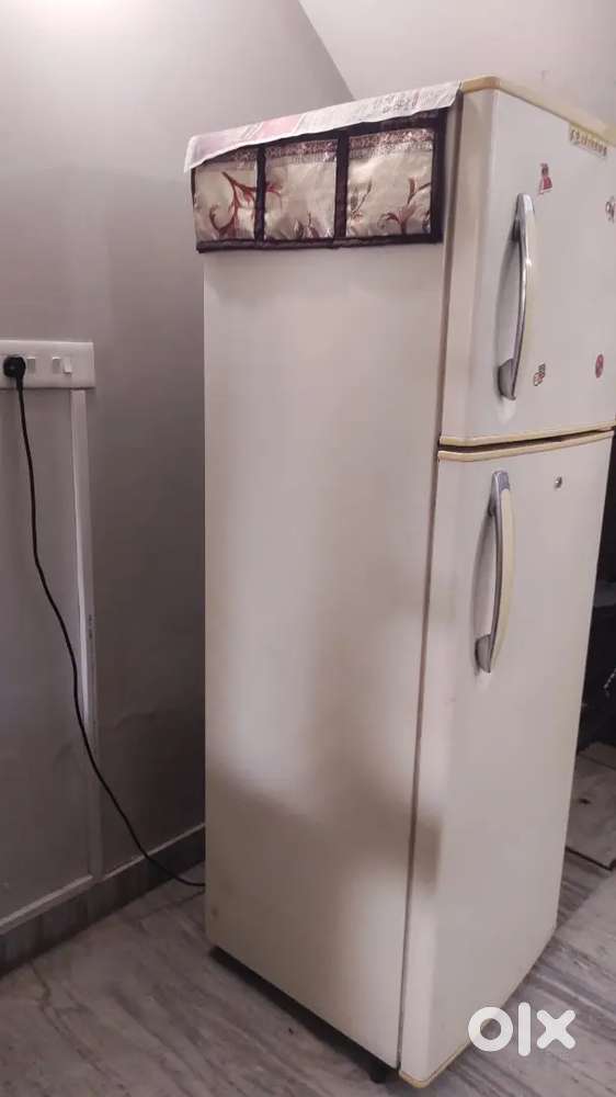 Fridge in Hisar 310LR