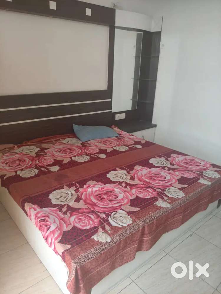 HOUSE FOR RENT TOLET SERVICE ALSO AVAILABLE FOR RENT HOUSE