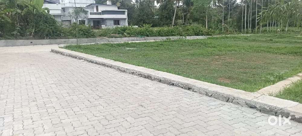 Athani chugham 3 ct 5 ct plot ct 4 lk