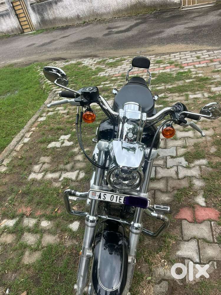 Harley Davidson Custom 1200 (2016)  Immaculate Condition!