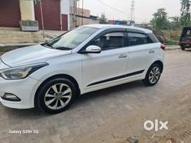 Hyundai i20 asta top model