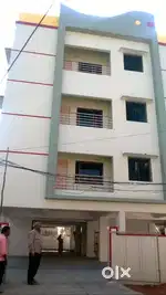 Tolet at Tilak Road, Opp SBI PBB, only 6 flats in the building.