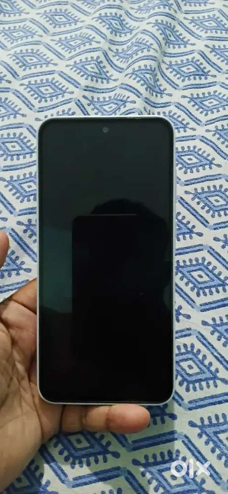 Samsung a35 5g (8/128)
