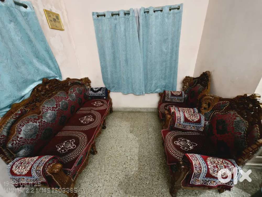 Teak Wood Sofa 3+2 seater , in Good Condition and Well Maintained