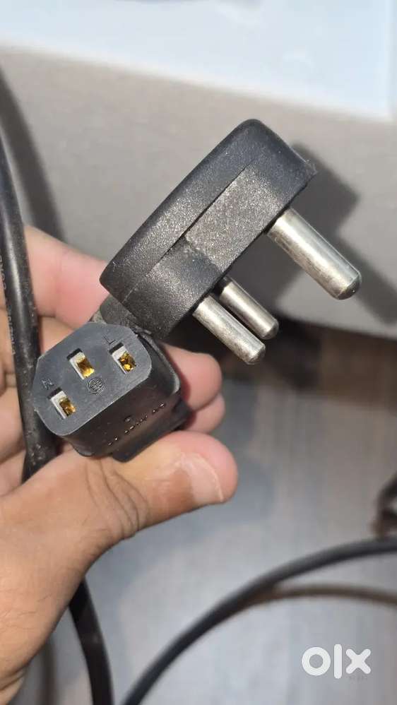 Selling External Monitor Power Chord with DP cable and HDMI cable