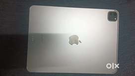 IPADPRO 11 , M2 4th generation
