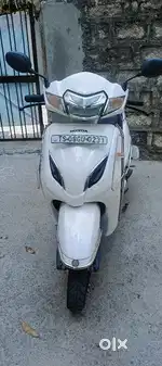 Honda Activa 5G Model 2019 colour white