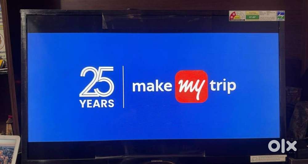 Excellent Samsung 32 HD TV with smart remote & FREE WALL MOUNT