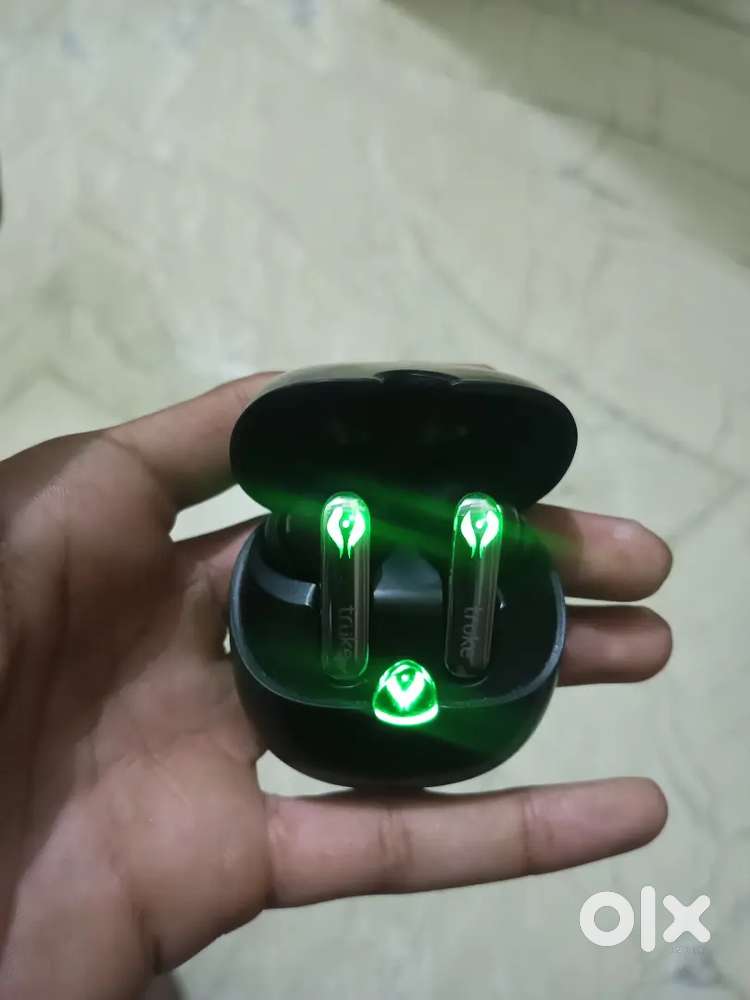 Gaming earbuds only 350rs