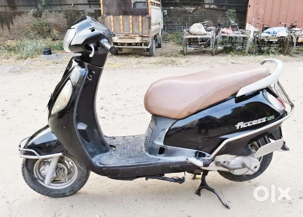 Suzuki Access 125 modal 2015 self start Good kandisan fiks REIT
