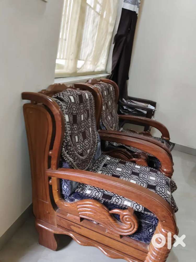 સાગ ના સોફા