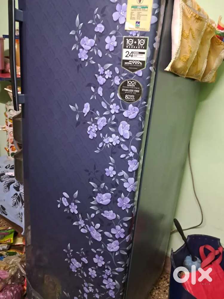 Godrej refrigerator 240L 6 years old