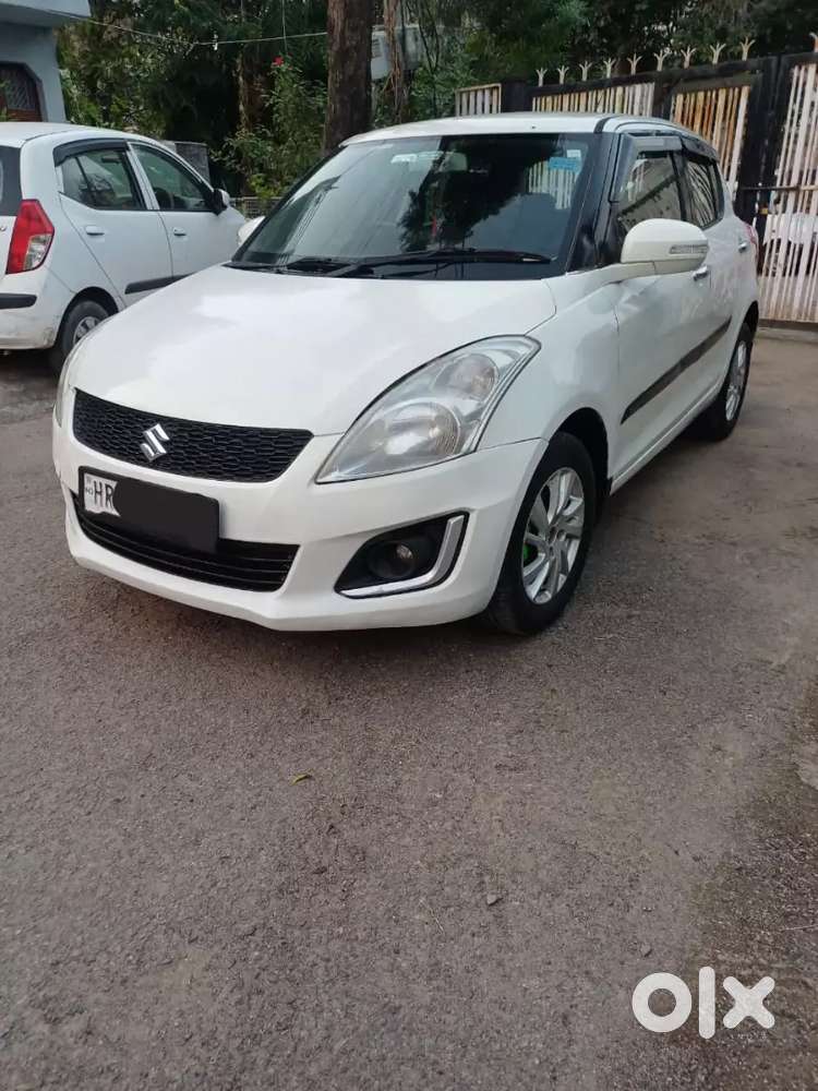 Swift Zxi
Top variant
Petrol
2nd owner 
All original
All doc. Complete