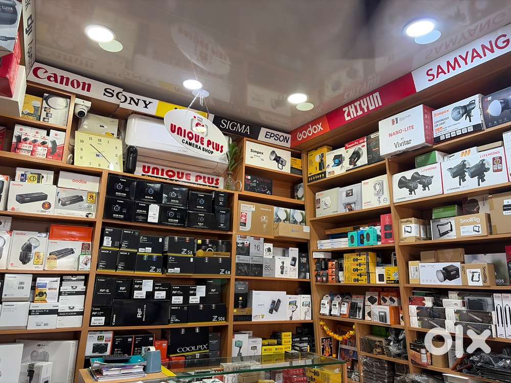 Camera and accessories shop nemom