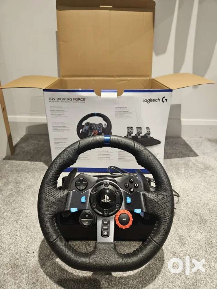 Logitech G29 Driving Force Gaming Steering Wheel Pedal Set used