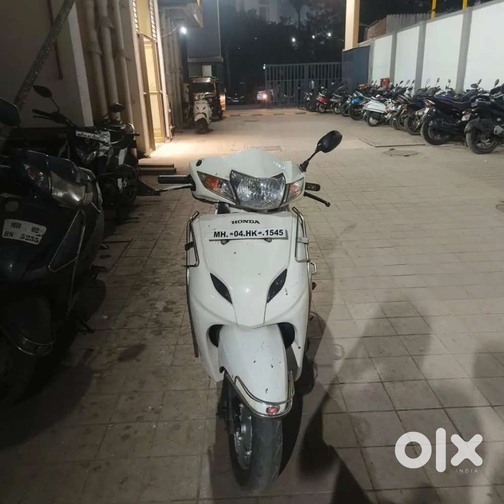 2016 December model activa to sell