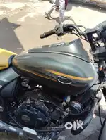 Avenger 220 bike sale