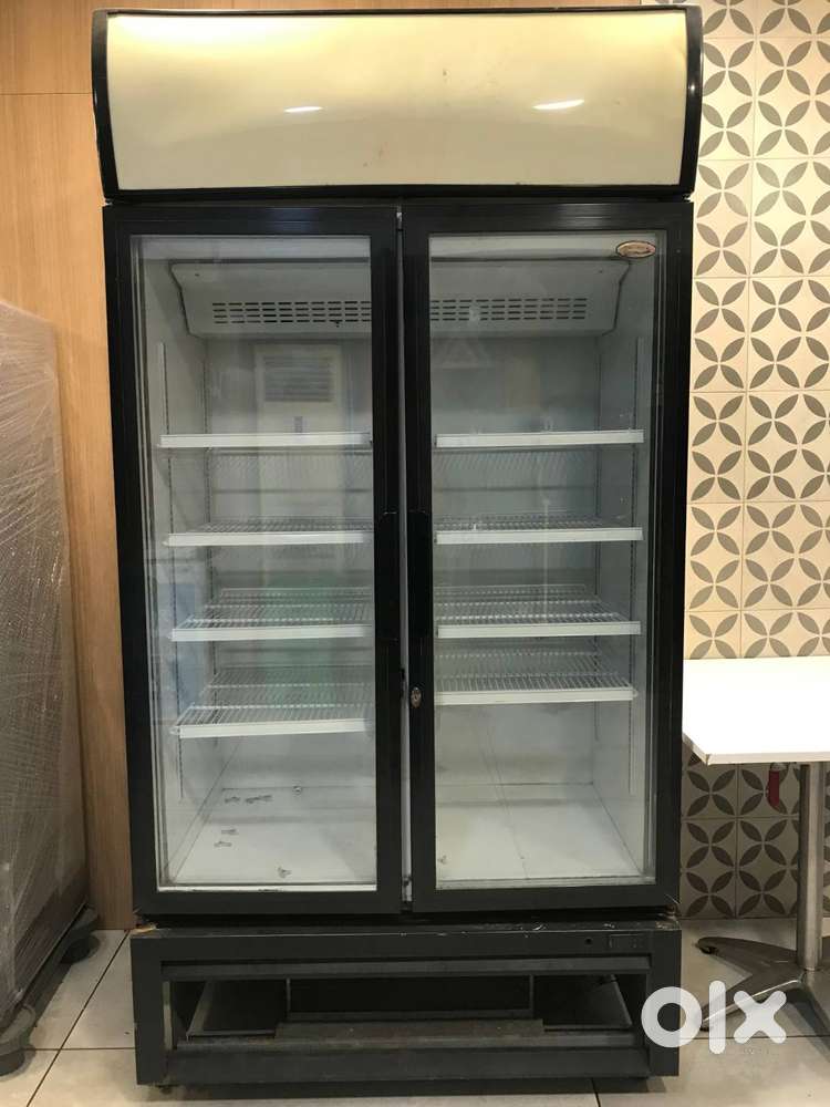 804 Ltr Double Door Fridge, Chiller