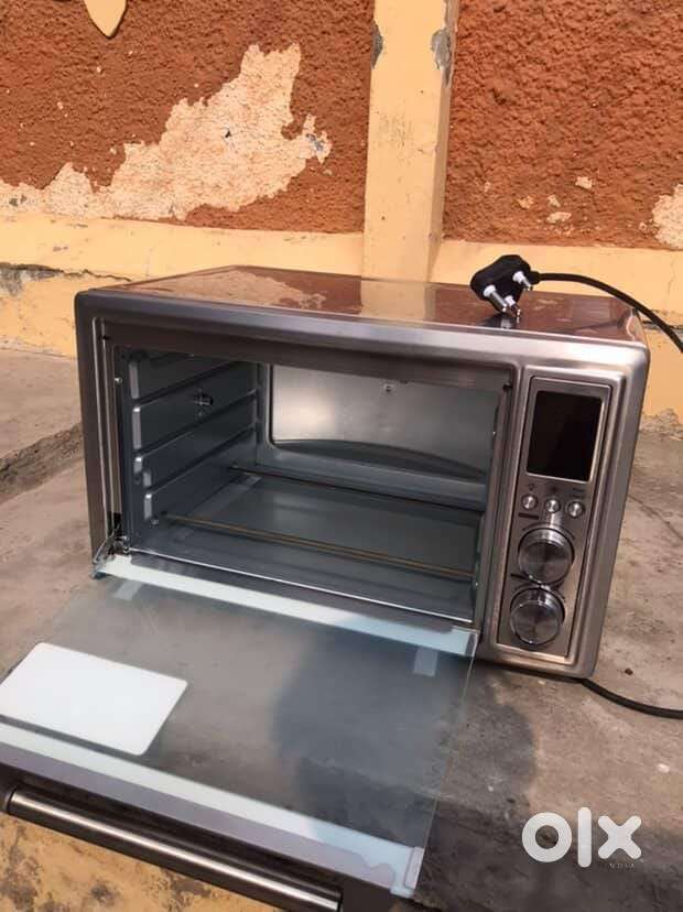 Koryo Microwave oven