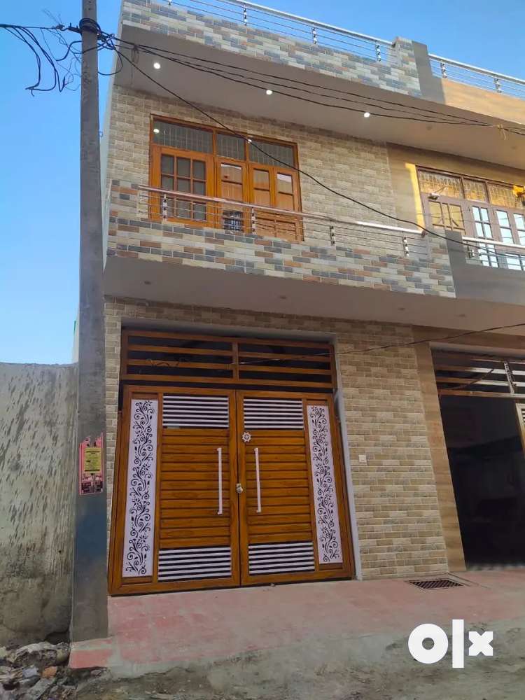 Newly constructed house for sale in posh location